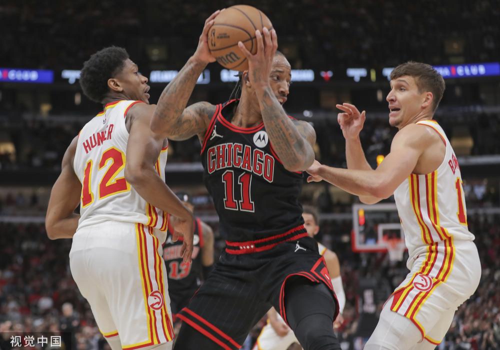 与她们相比 与她们相比