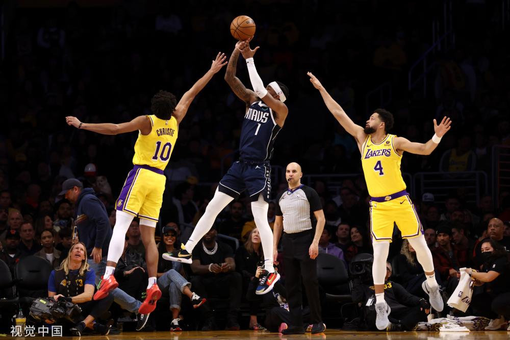 是有4名球 是有4名球