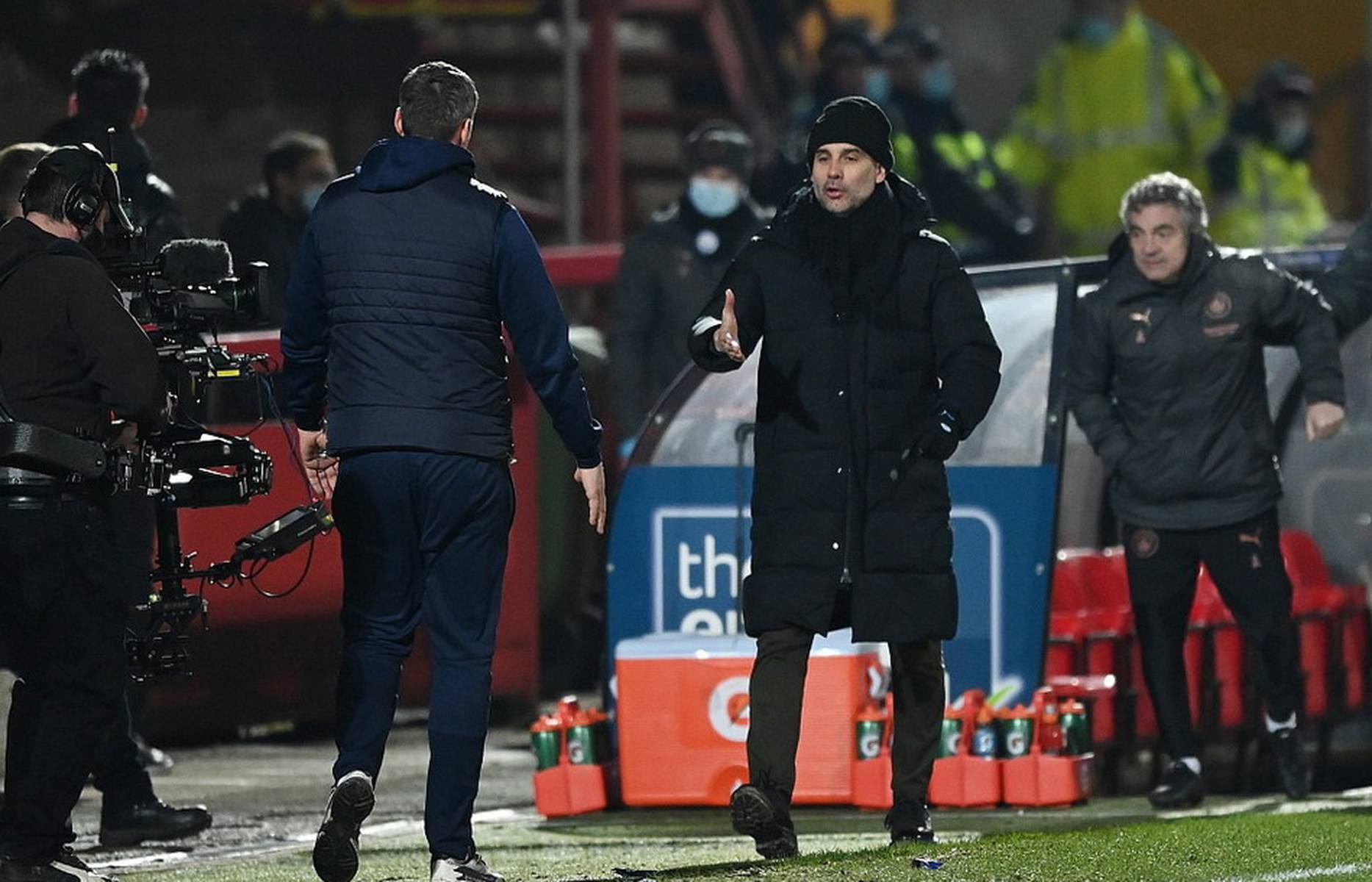 4扳回一城 4扳回一城