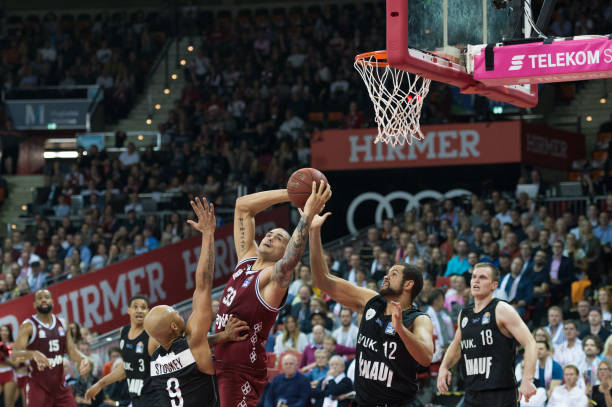 四川队通过 四川队通过